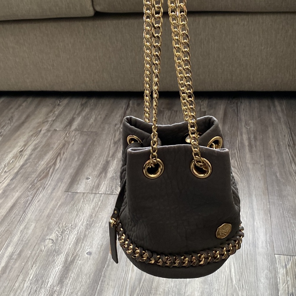Vince Camuto purse